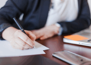 Научный Старт: Пошаговое Руководство по Написанию Кандидатской Диссертации