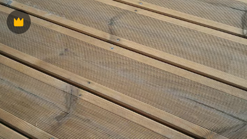 Террасная доска: как выбрать идеальное покрытие для открытой зоны