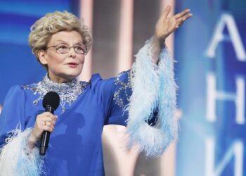 Малышева хочет снять фильм о себе